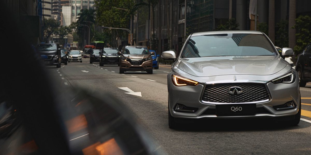 INFINITI Q60 2021 Vista delantera