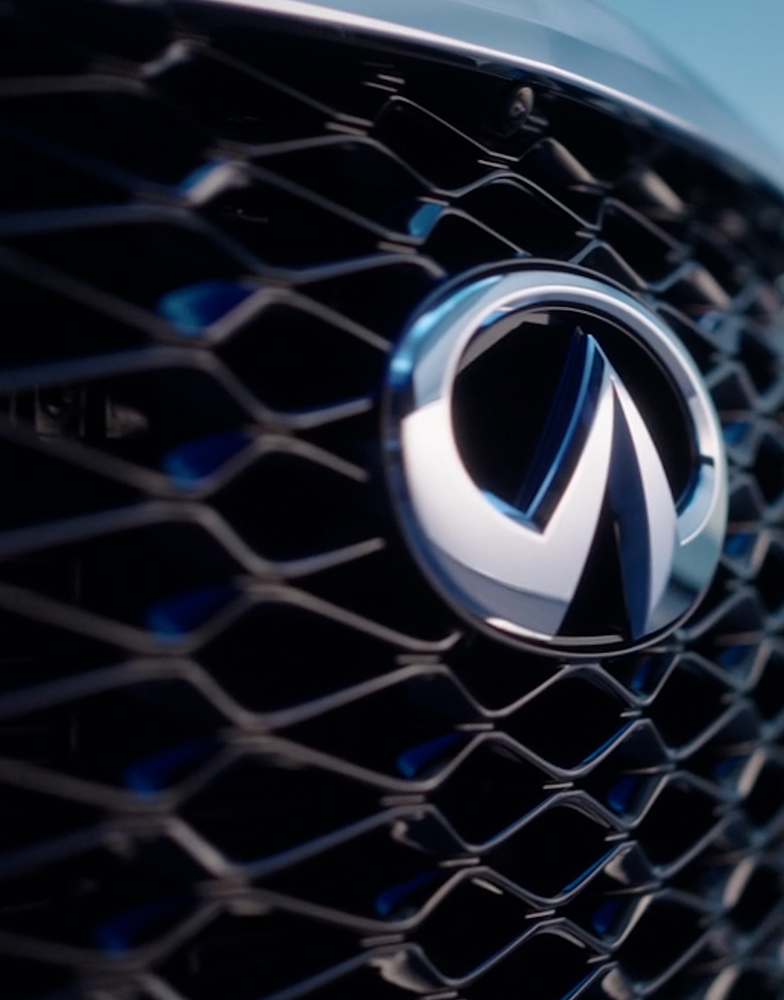 2022 INFINITI QX60 Crossover Exterior SUV Dramatic Front Grille