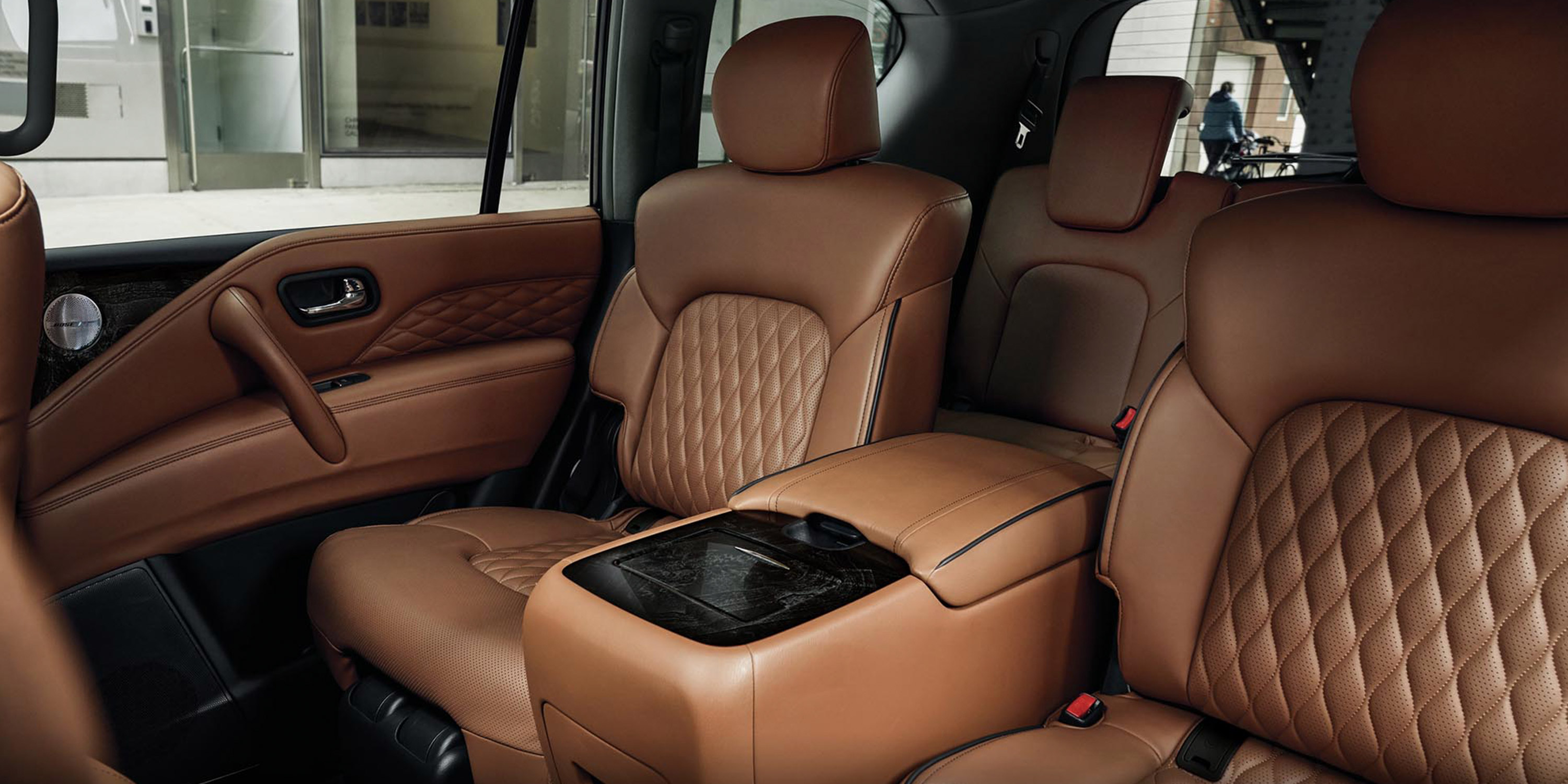 2024 INFINITI QX80 7-8 passenger SUV’s Captain’s Chairs