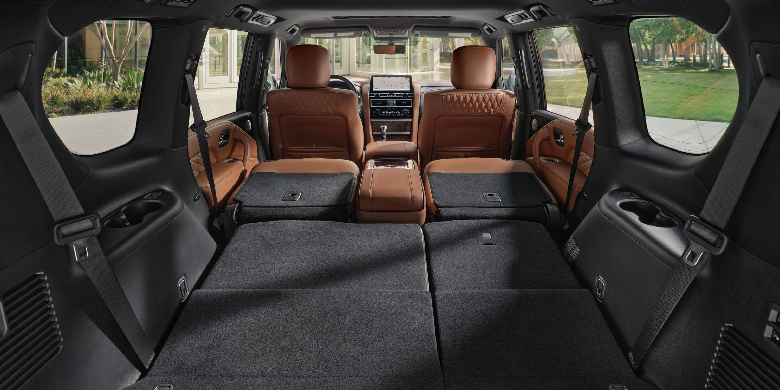2024 INFINITI QX80 7-8 passenger SUV cargo space