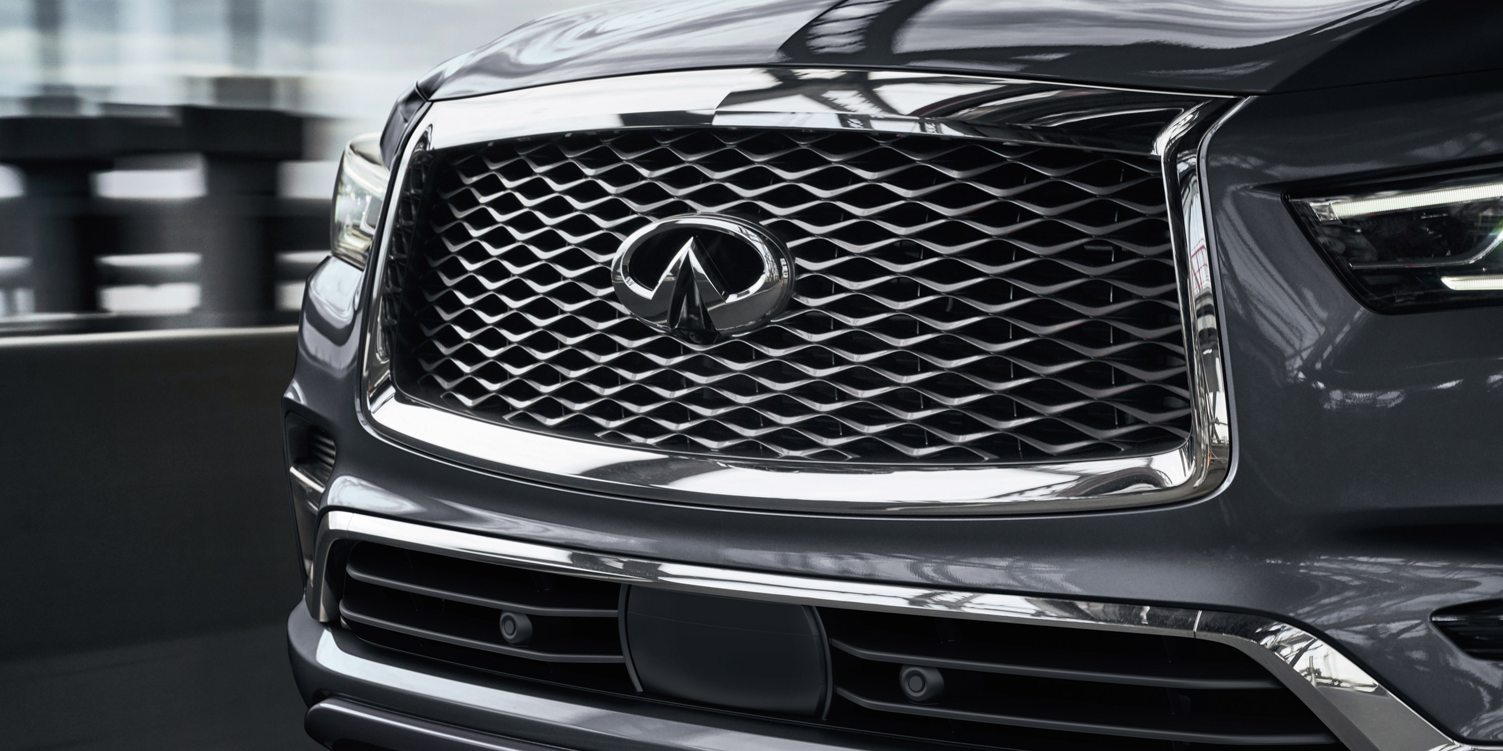 2024 INFINITI QX80 7-8 passenger SUV’s origami-influenced grille