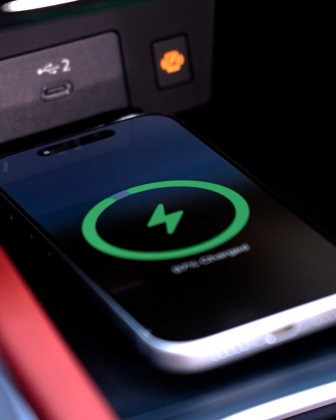 2027 INFINITI QX65 wireless charging video