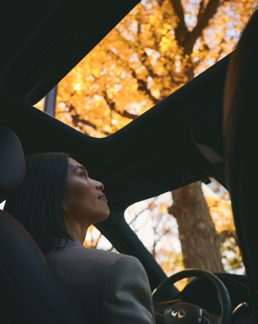 INFINITI QX55 panoramic moonroof bringing natural light into the cabin