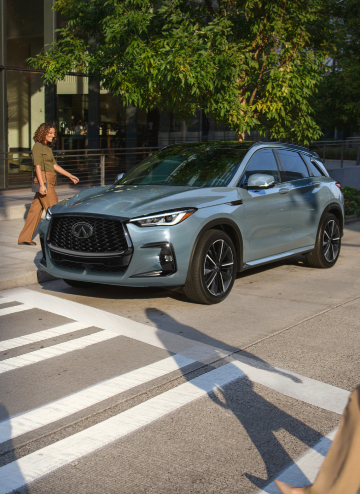 1:18 インフィニティ INFINITY QX50 ネービー ブルー モデル 1:18 インフィニティ INFINITY QX50 ネービー ブルー モデル