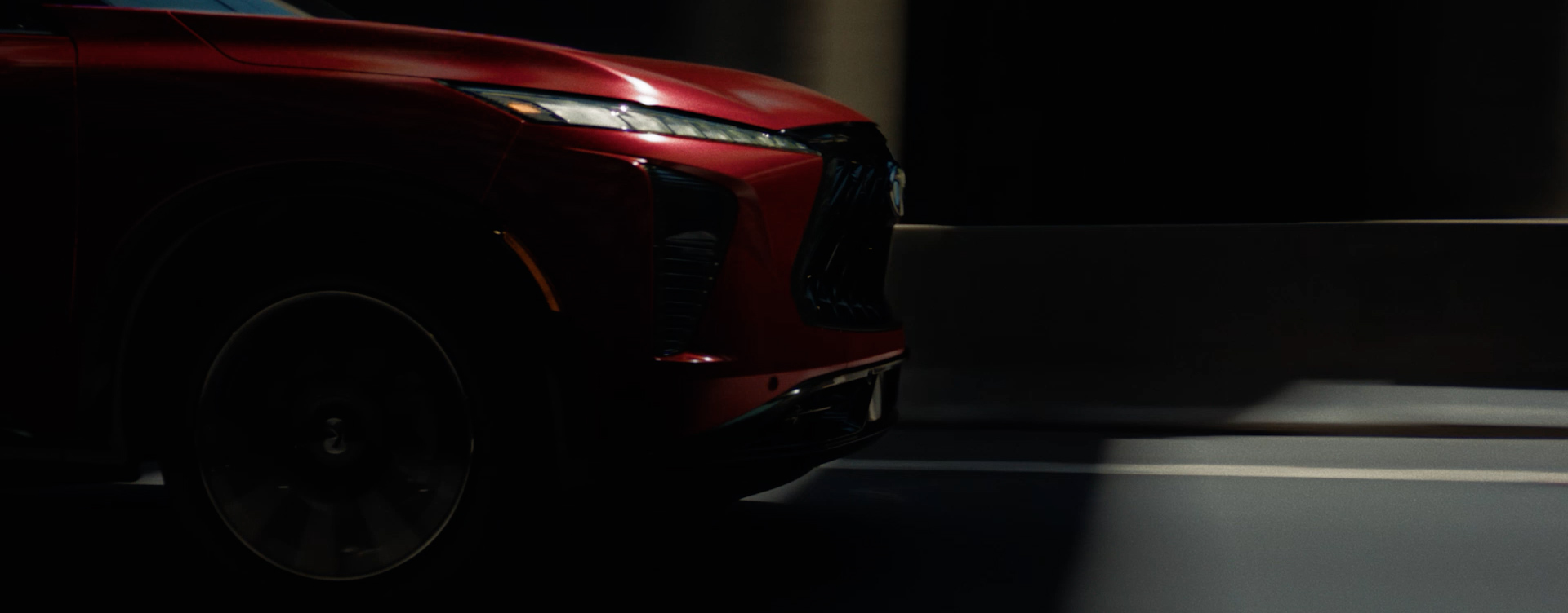 Video showcasing Infiniti QX65 5-seat sportback SUV 