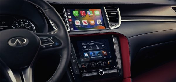 Consola de infoentretenimiento de un INFINITI