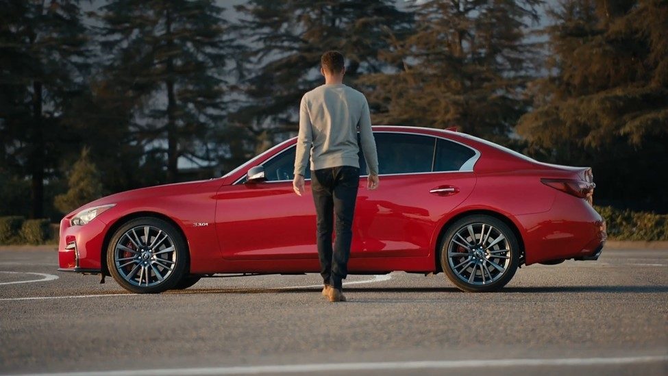 INFINITI Q50 400 SPORT DOMINA LA PISTA CREADA POR LA HIJA DE STEPHEN CURRY